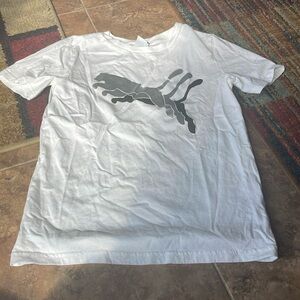 PUMA boy’s shirt. Size M (10/12)